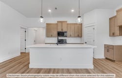 211 Spicewood Trail, Centerton, AR 72719
