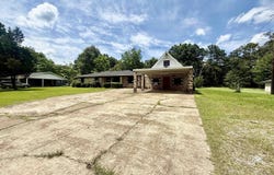 5568 HIGHWAY 126, Grayson, LA 71435