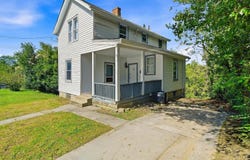 1918 Fairmount Avenue, Cincinnati, OH 45214