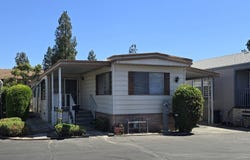 840 E Foothill Blvd, Azusa, CA 91702