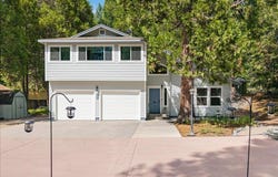 704 S Washington Dr, Mount Shasta, CA 96067