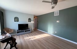 409 S 1st St, Fairfield, IL 62837