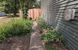 655 E 8th Street, York, NE 68467