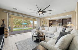 2812 E PEARL Street, Mesa, AZ 85213