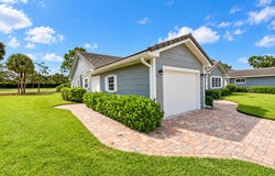 7 Holly Drive, Boynton Beach, FL 33436