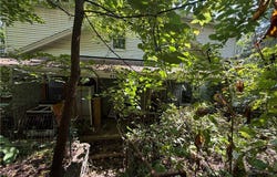 417 Card Ave, Wilmerding, PA 15148