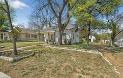 608 RIVER RD, Boerne, TX 78006-2435