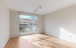 330 Las Colinas Boulevard E, Irving, TX 75039