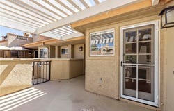 25859 Mcbean, Valencia, CA 91355