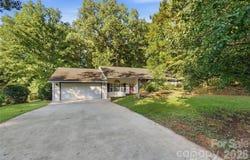 8004 Agape Lane, Waxhaw, NC 28173