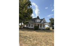 22160 Main Street, Weaubleau, MO 65774