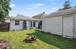 1344 E Bowman Street, South Bend, IN 46613