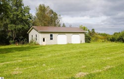 5260 Townhall Road, Hale, MI 48739