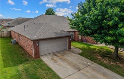 286-288 W Copper Oaks Drive, Centerton, AR 72719