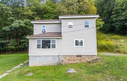 105 TAYLOR ST, Blossburg, PA 16912