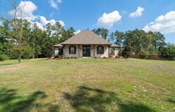 21 Higgins Cutoff, Sumrall, MS 39482