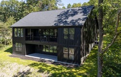 3126 Red Oak Drive, Saugatuck, MI 49453