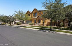 10556 E MENDOZA Avenue, Mesa, AZ 85209