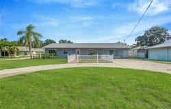 2054 SAFFOLD PARK Drive, RUSKIN, FL 33570