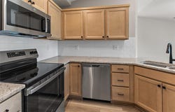 501 Greendell Bend, Fairborn, OH 45324