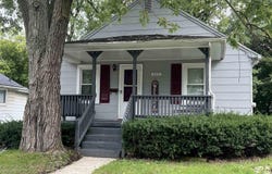 923 Mann Avenue, Flint, MI 48503-4940