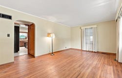 107 Midway Dr, ColumbusJunction, IA 52738