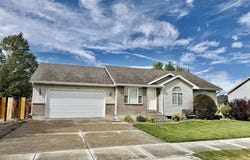 534 Holladay Drive, Ammon, ID 83406