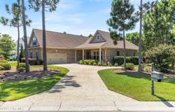 3220 Moss Hammock Wynd, Southport, NC 28461