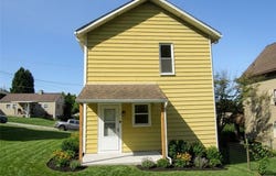209 Park St, Derry, PA 15627