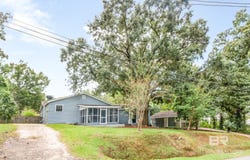 506 Church Ave, Daphne, AL 36526