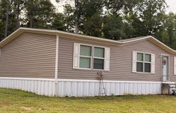 352 Zero Road, GRENADA, MS 38901