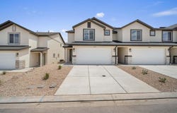 2267 S Wolverine Way, Washington, UT 84780