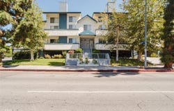 21529 Saticoy Street, Canoga Park, CA 91304