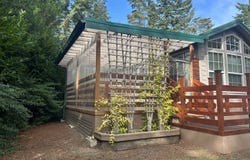 255 OUTER Dr, Florence, OR 97439