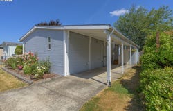 301 E COLUMBIA, Newberg, OR 97132