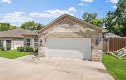 899 E Jefferson Street, Van Alstyne, TX 75495
