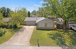 1372 E 142nd Street, Glenpool, OK 74033