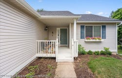 431 Winding River Drive, Williamston, MI 48895
