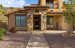 385 E ENTRADA Dr, Virgin, UT 84779