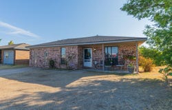 500 GROOM Avenue, Panhandle, TX 79068-1904