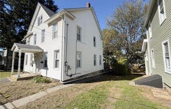128 Centre Street, East Stroudsburg, PA 18301