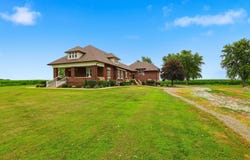 973 E 2500 N Road, Ashkum, IL 60911