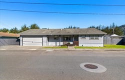 104 Ogle Avenue, Rio Dell, CA 95562