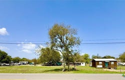 5730 FM 616, Vanderbilt, TX 77979