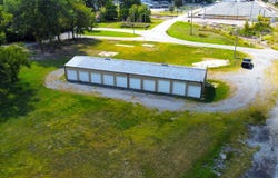 400 S Wilson St, Benton, IL 62812