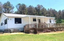 196 HAWKINS Dr, Sulligent, AL 35586