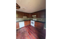 11 Oak St, Wanaque Boro, NJ 07420-1527