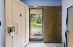 24319 Tamarack Trail, Southfield, MI 48075