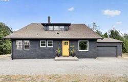 38623 E HISTORIC COLUMBIA RI Hwy, Corbett, OR 97019