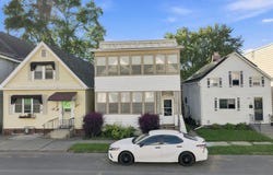 479 8th Avenue, Troy, NY 12182